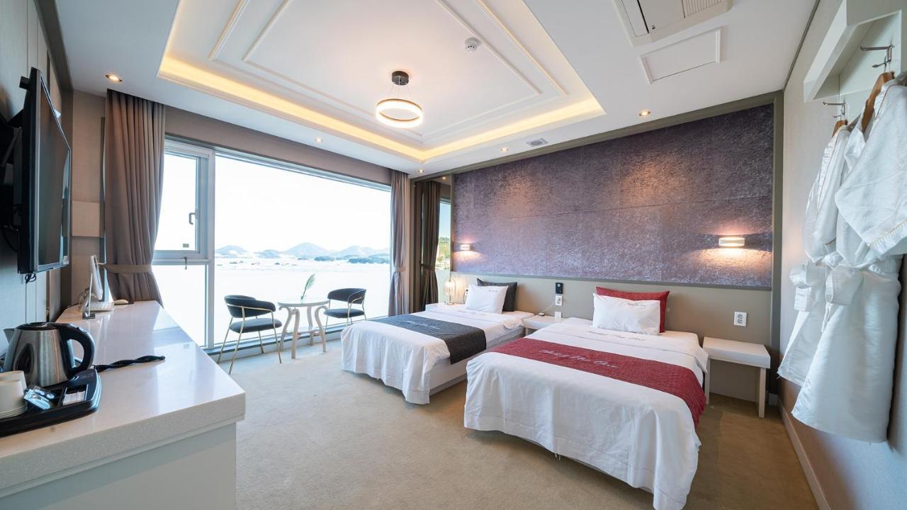 ยอซู โฮเต็ล ดิ วัน Hotel ภายนอก รูปภาพ